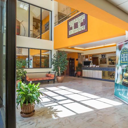 Hotel Los Templarios Jerez De Los Caballeros Esterno foto